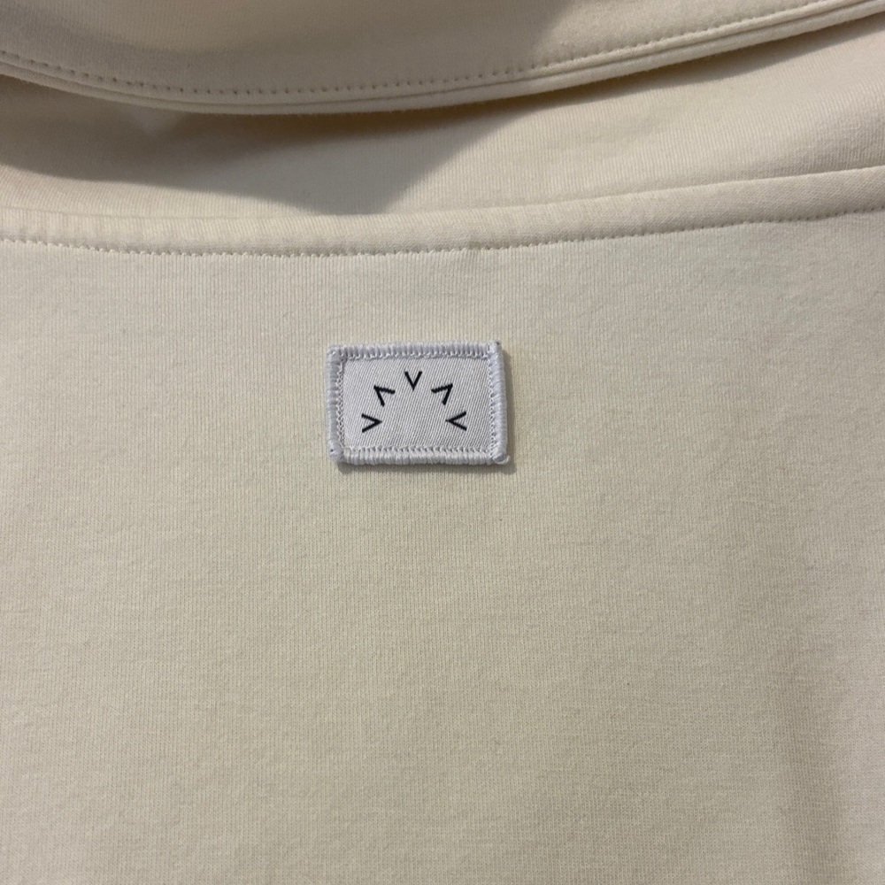 Varley pullover - Picture 7 of 7